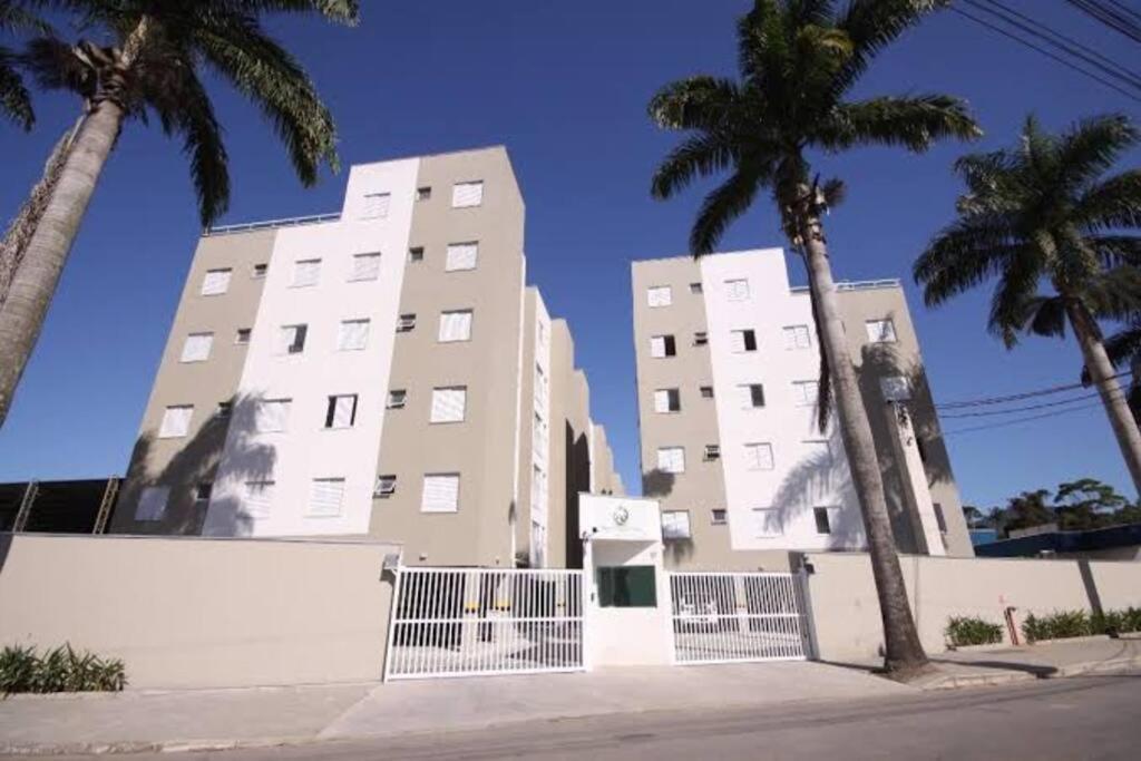 Apartamento Em Ubatuba Proximo A Praia Grande エクステリア 写真